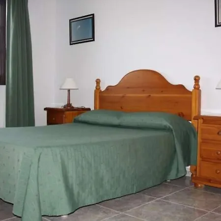 Puerto Del Carmen Sleeps 4 Pool Wifi Puerto del Carmen (Lanzarote)