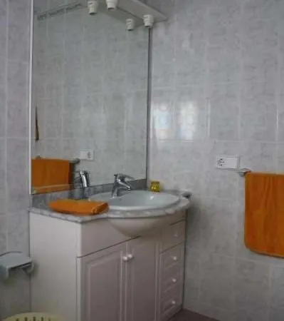 Apartamento Puerto Del Carmen Sleeps 4 Pool Wifi *