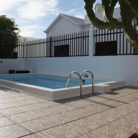 Apartamento Puerto Del Carmen Sleeps 4 Pool Wifi Puerto del Carmen (Lanzarote)