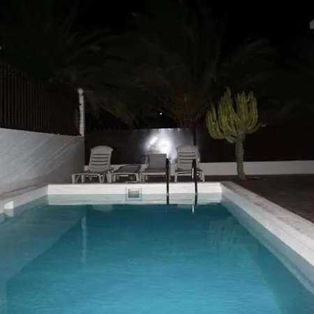 Puerto Del Carmen Sleeps 4 Pool Wifi Apartamento